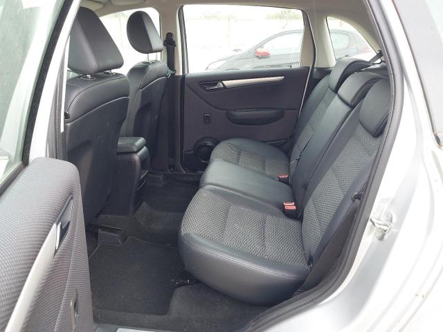 2011 MERCEDES-BENZ B180 SPORT CDI AUTO 