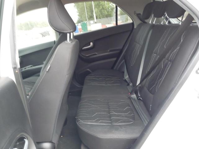 2015 KIA PICANTO SR