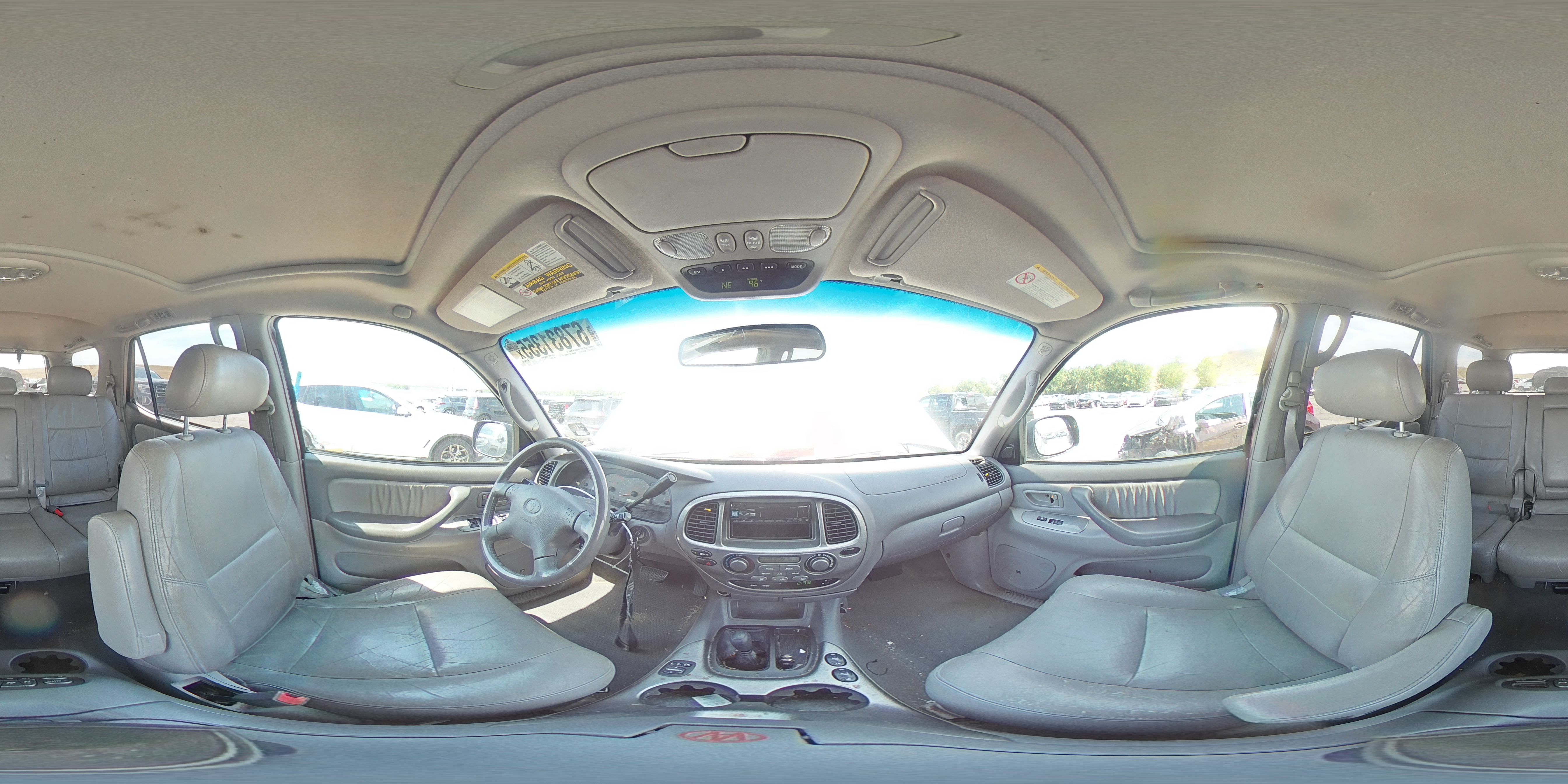 2001 Toyota Sequoia Limited VIN: 5TDBT48A11S000625 Lot: 67831355