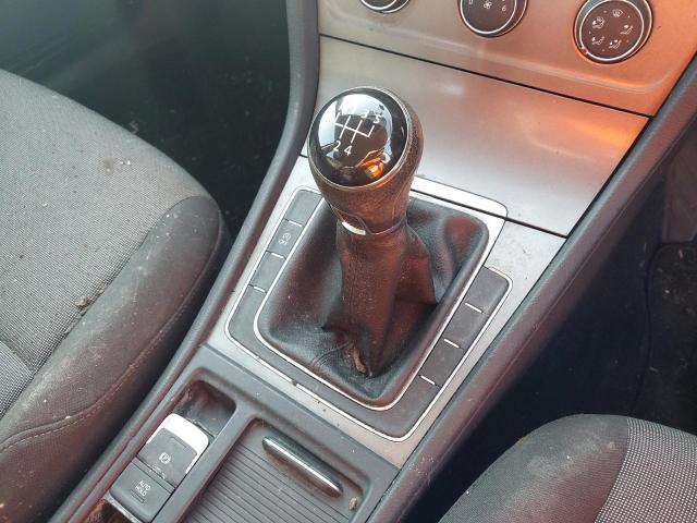 2013 VOLKSWAGEN GOLF S BLU