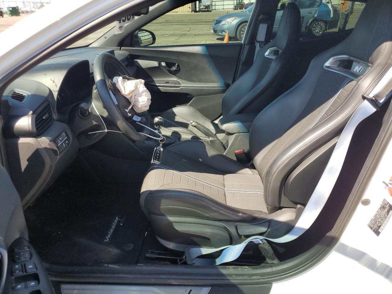 2022 Hyundai Veloster N VIN: KMHT36AH7NU012816 Lot: 70498895