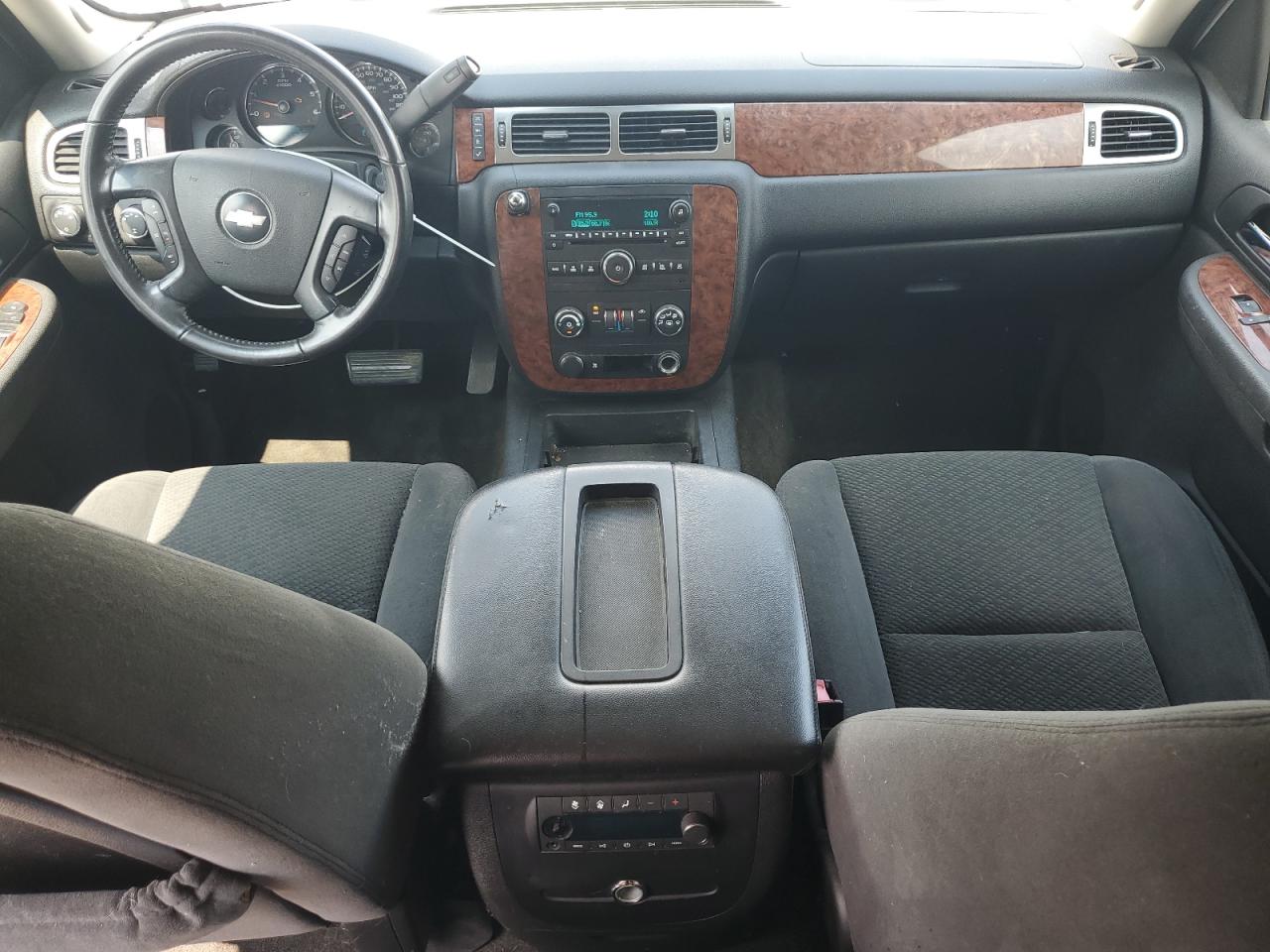 2007 Chevrolet Tahoe K1500 VIN: 1GNFK13097J255473 Lot: 68166135