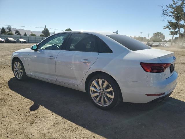  AUDI A4 2017 Biały