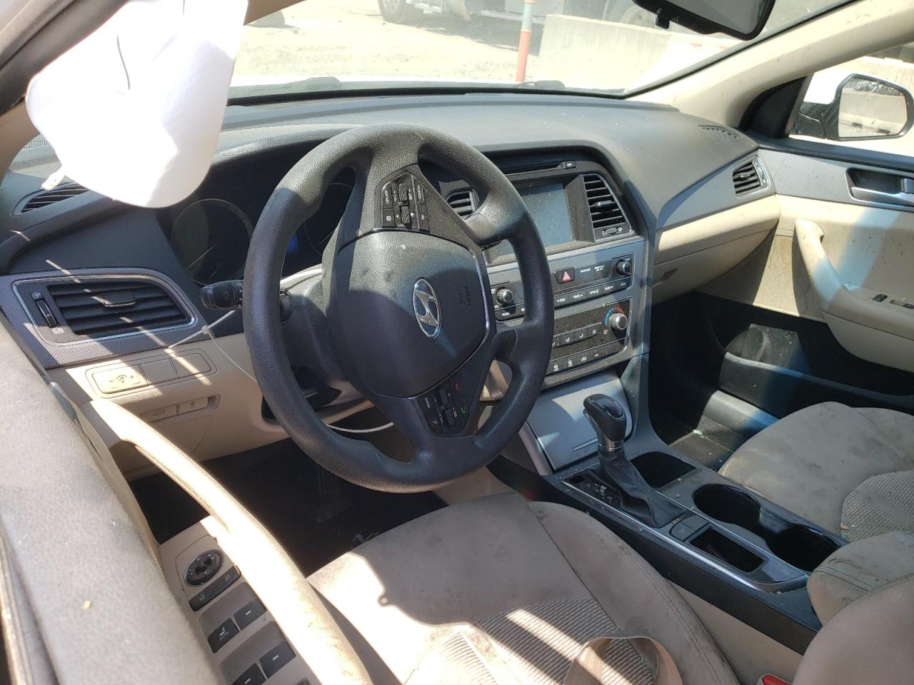 2016 Hyundai Sonata Se VIN: 5NPE24AF7GH261472 Lot: 68030035