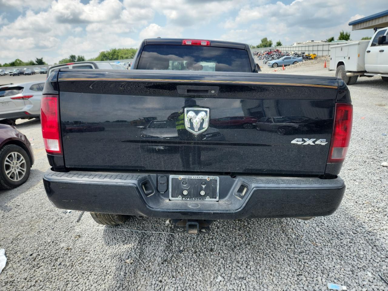 2015 Ram 1500 St VIN: 1C6RR7FG5FS526901 Lot: 66899965