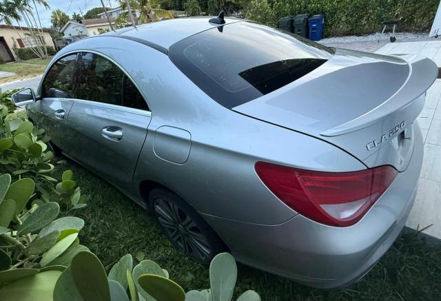  MERCEDES-BENZ CLA-CLASS 2018 Srebrny