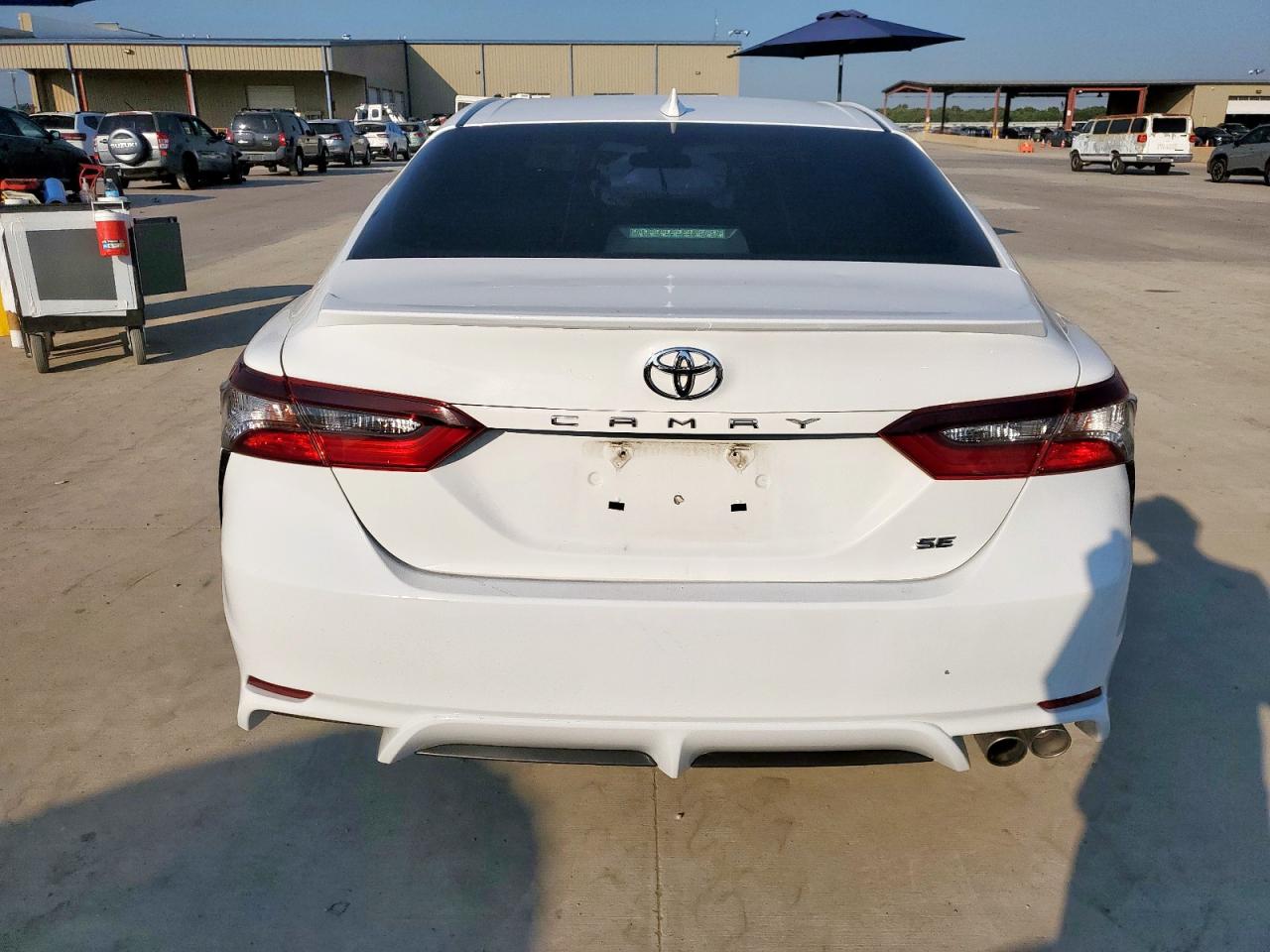 2021 Toyota Camry Se VIN: 4T1G11AKXMU455708 Lot: 69117135