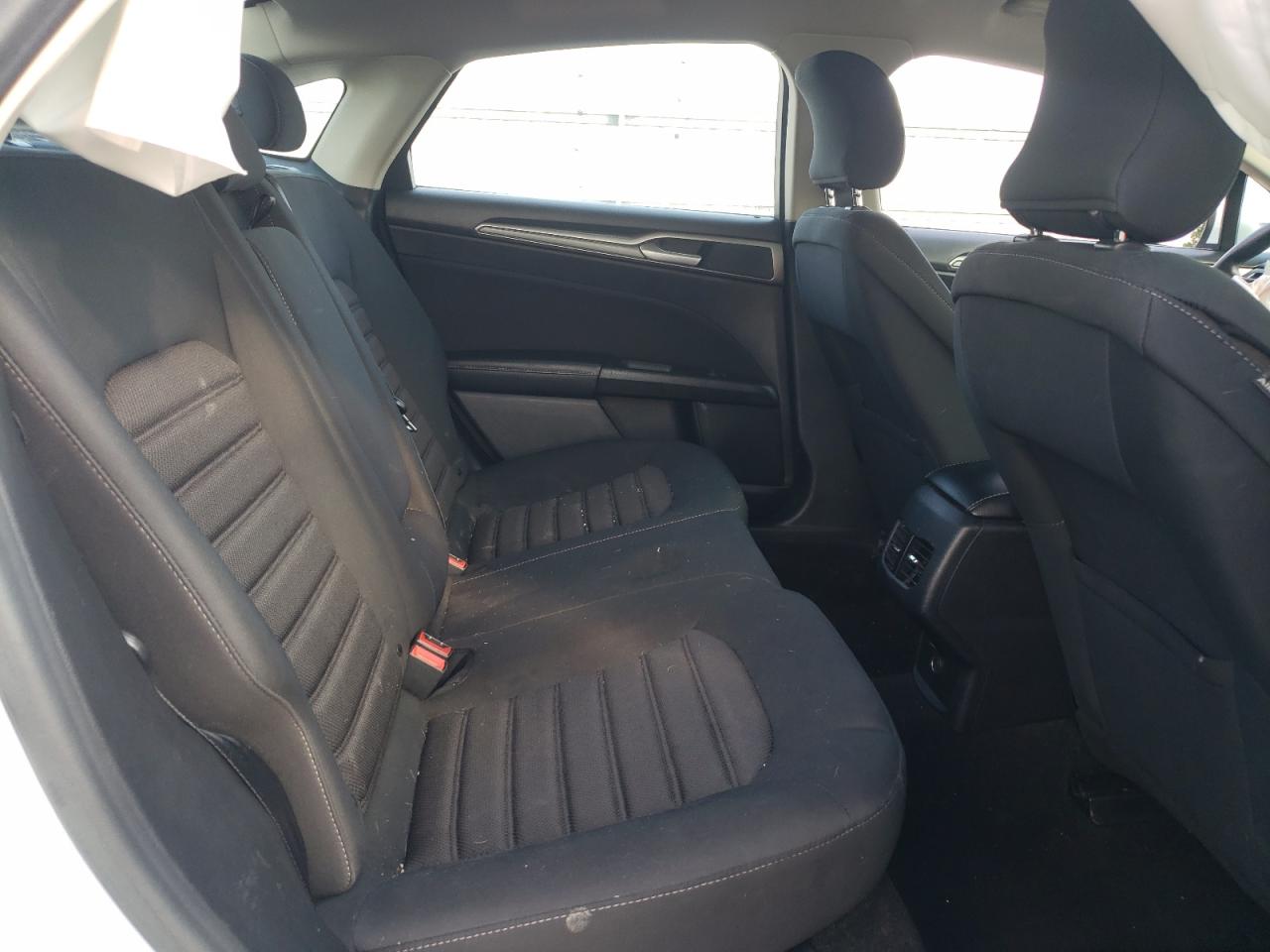 2019 Ford Fusion Se VIN: 3FA6P0HD1KR190252 Lot: 69049315