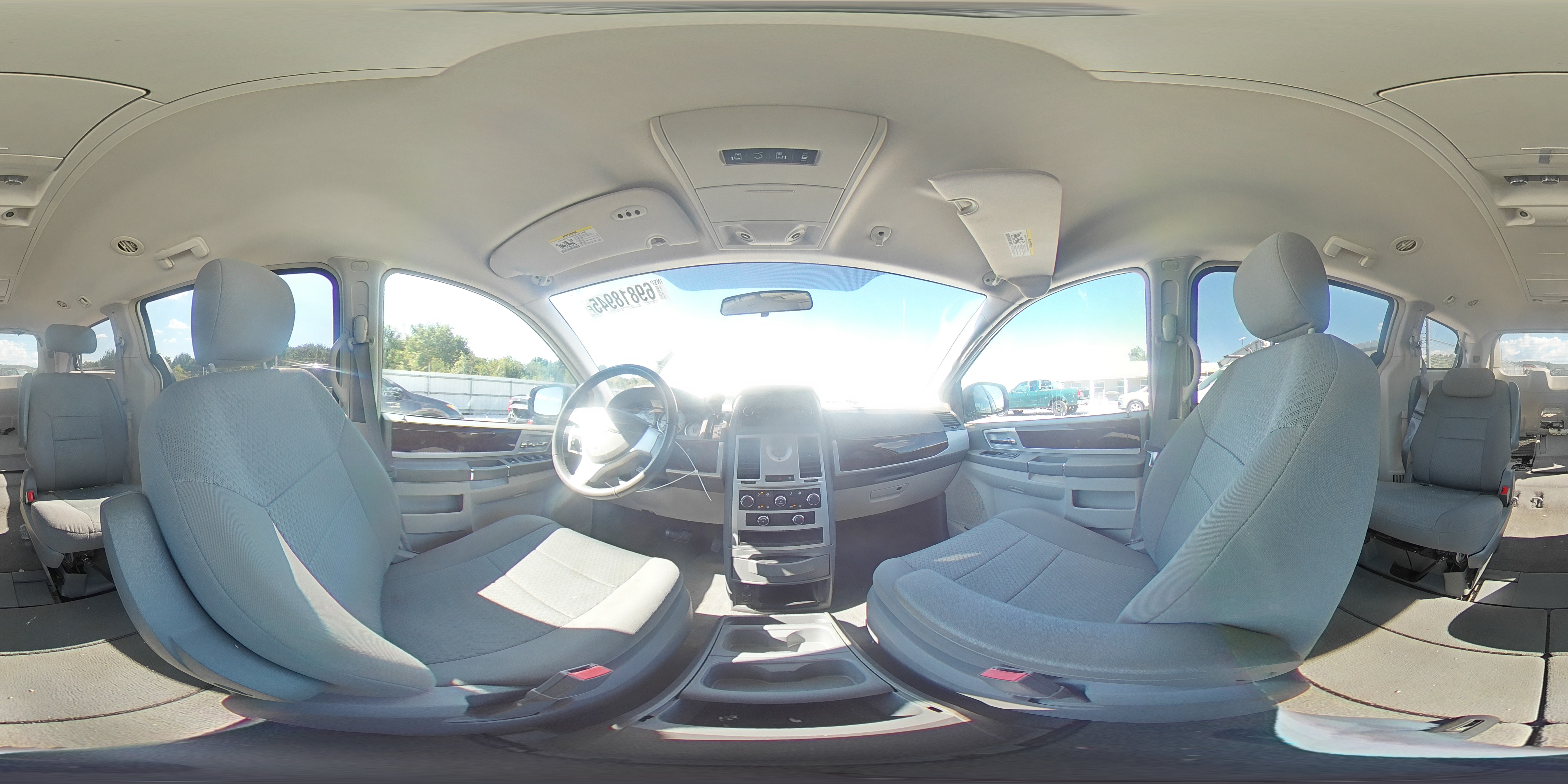 2010 Chrysler Town & Country Touring VIN: 2A4RR5D17AR198607 Lot: 69818945