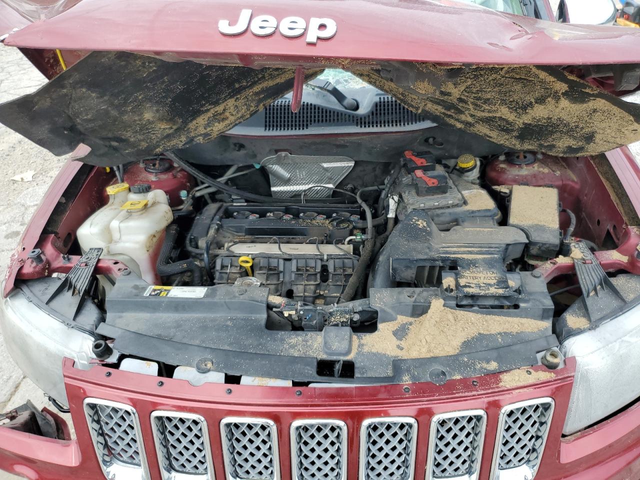 2015 Jeep Compass Latitude VIN: 1C4NJDEBXFD381877 Lot: 67523155