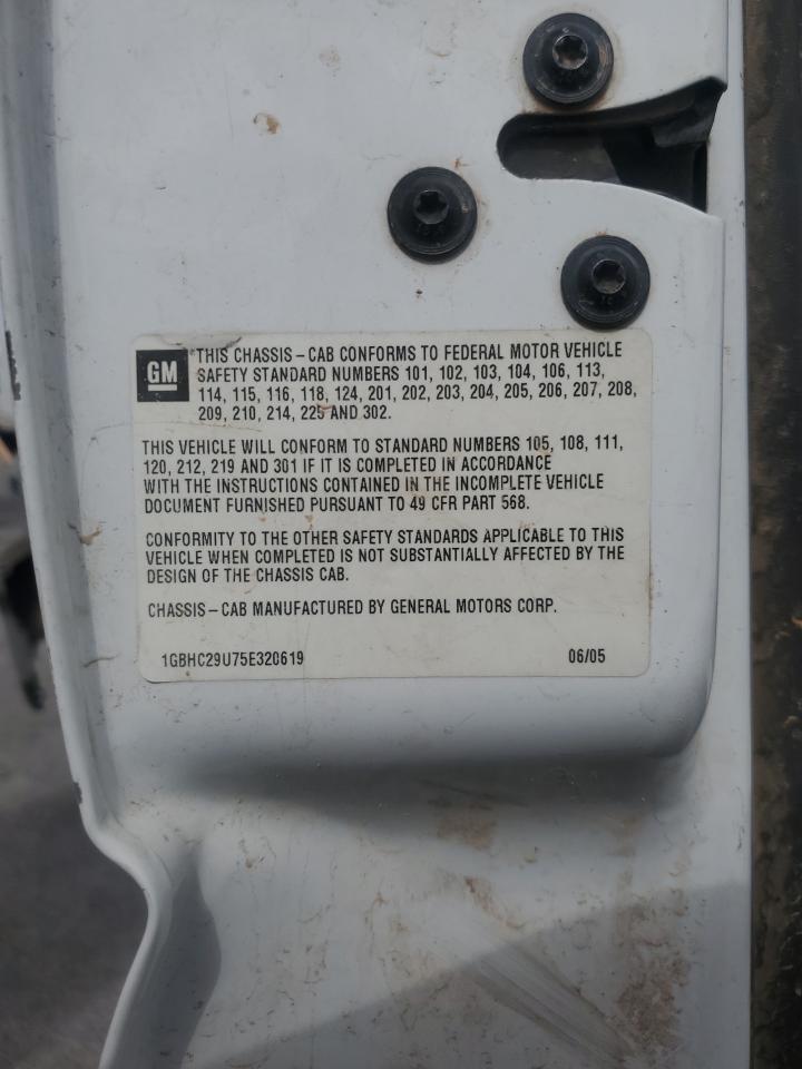 2005 Chevrolet Silverado C2500 Heavy Duty VIN: 1GBHC29U75E320619 Lot: 69829385