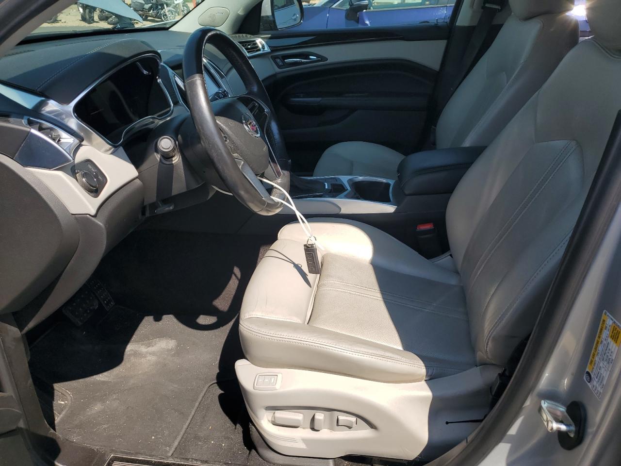 2014 Cadillac Srx Luxury Collection VIN: 3GYFNBE30ES540372 Lot: 70436595