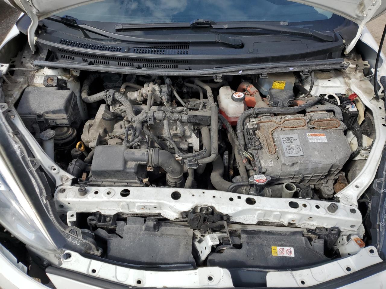 2018 Toyota Prius C VIN: JTDKDTB32J1606952 Lot: 68911255