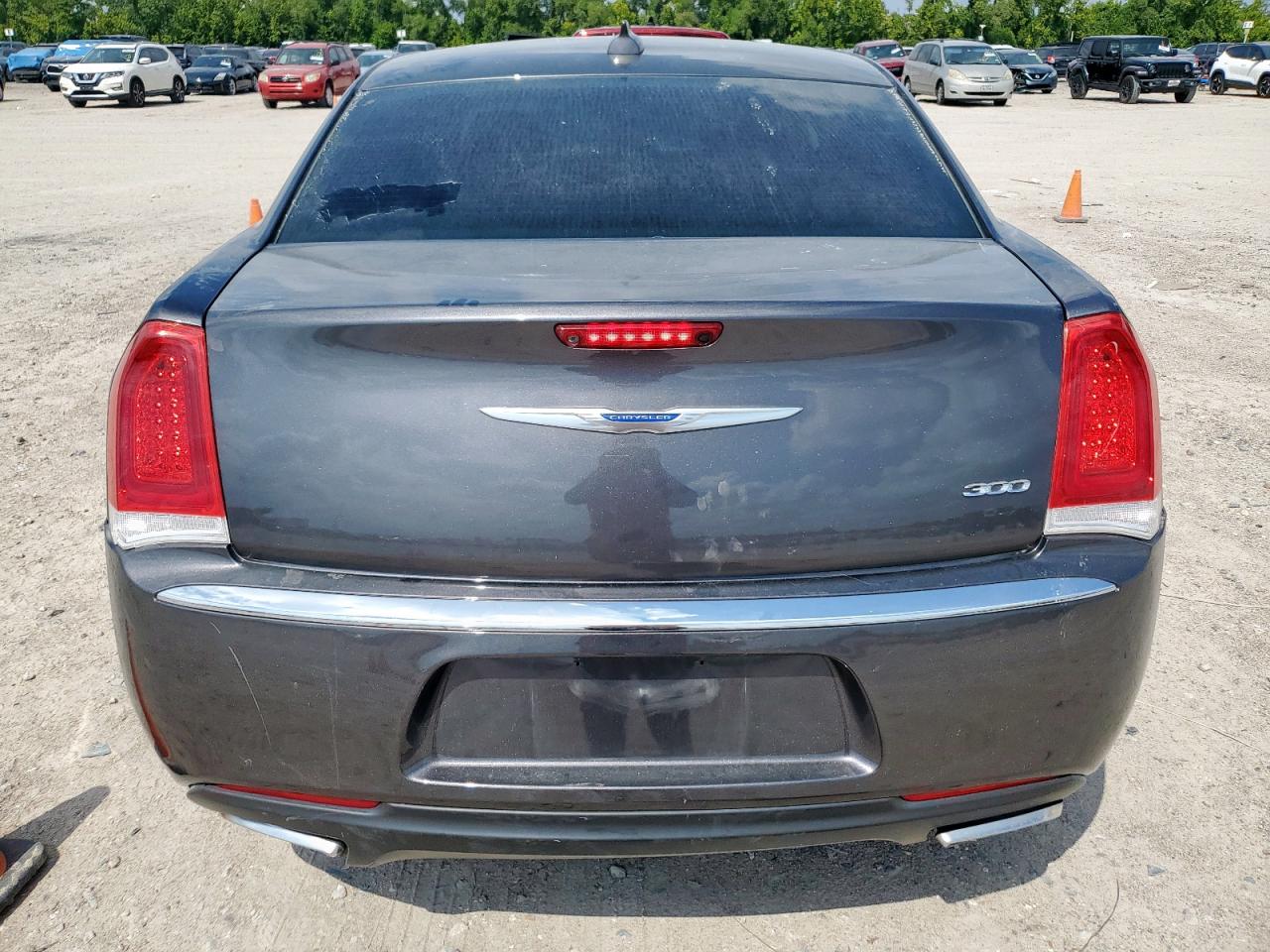 2019 Chrysler 300 Limited VIN: 2C3CCAEG4KH589833 Lot: 70317095