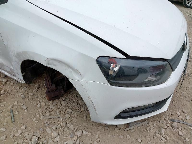 2015 VOLKSWAGEN POLO S AC 