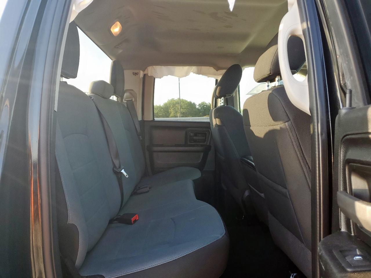 2021 Ram 1500 Classic Tradesman VIN: 1C6RR6FG1MS580624 Lot: 69260545