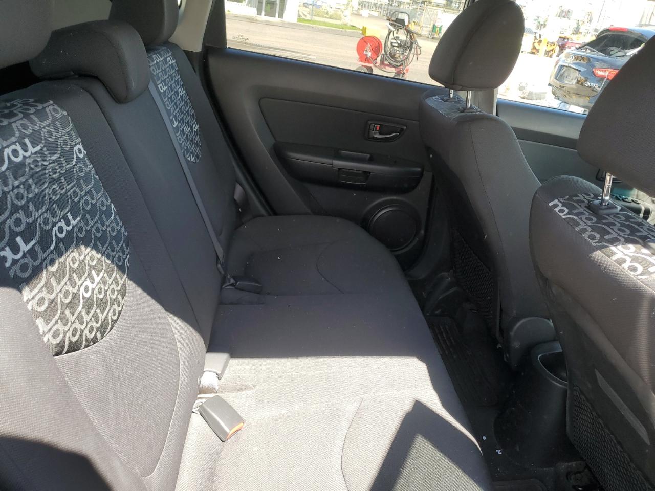 2011 Kia Soul + VIN: KNDJT2A25B7342724 Lot: 69228705