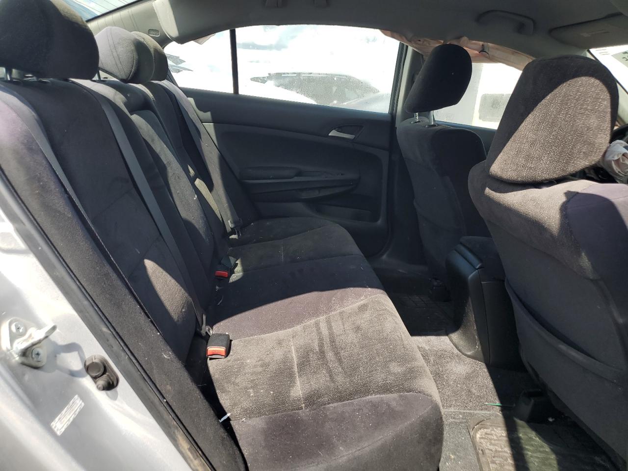 2010 Honda Accord Lxp VIN: 1HGCP2F48AA028804 Lot: 70921995