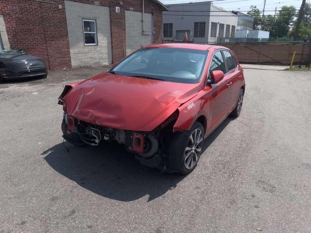  HYUNDAI ELANTRA 2018 Czerwony