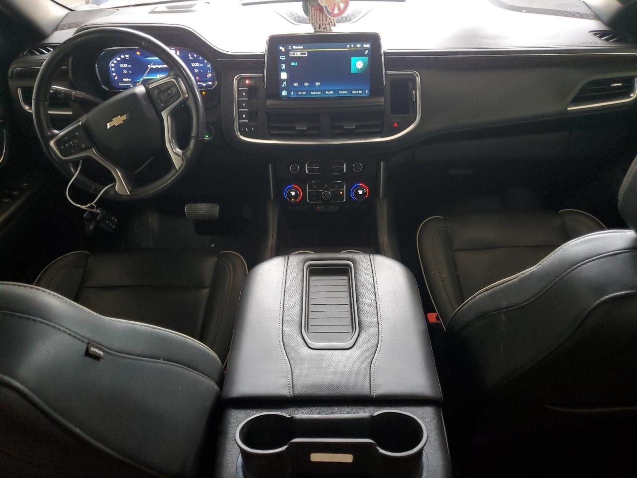 2022 Chevrolet Suburban K1500 Premier VIN: 1GNSKFKD2NR138588 Lot: 67264095