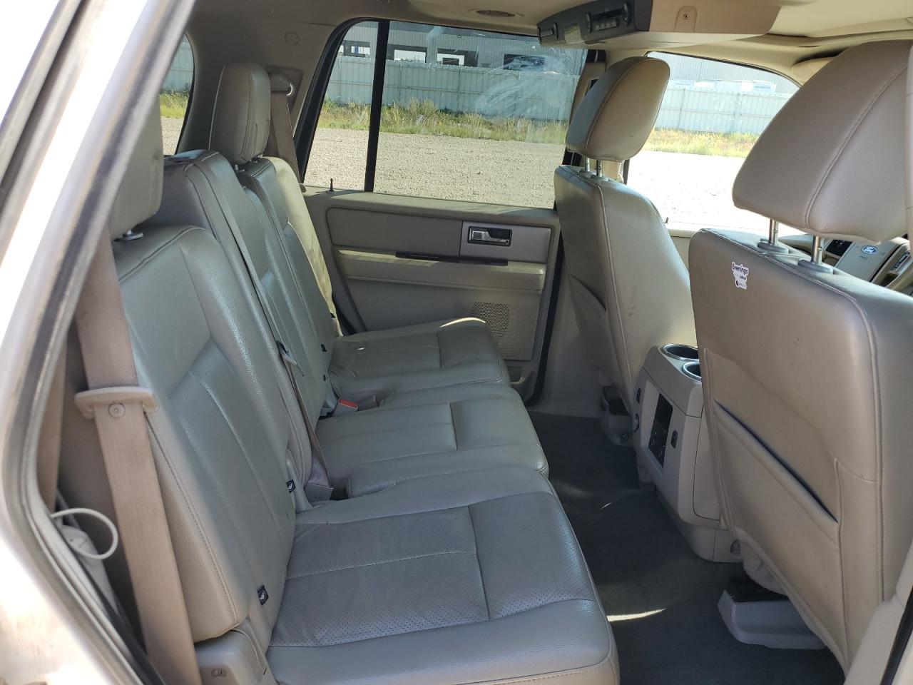 2010 Ford Expedition Limited VIN: 1FMJU2A51AEA63543 Lot: 70368355