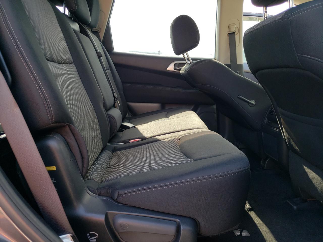 2017 Nissan Pathfinder S VIN: 5N1BV28U84N314352 Lot: 70375795