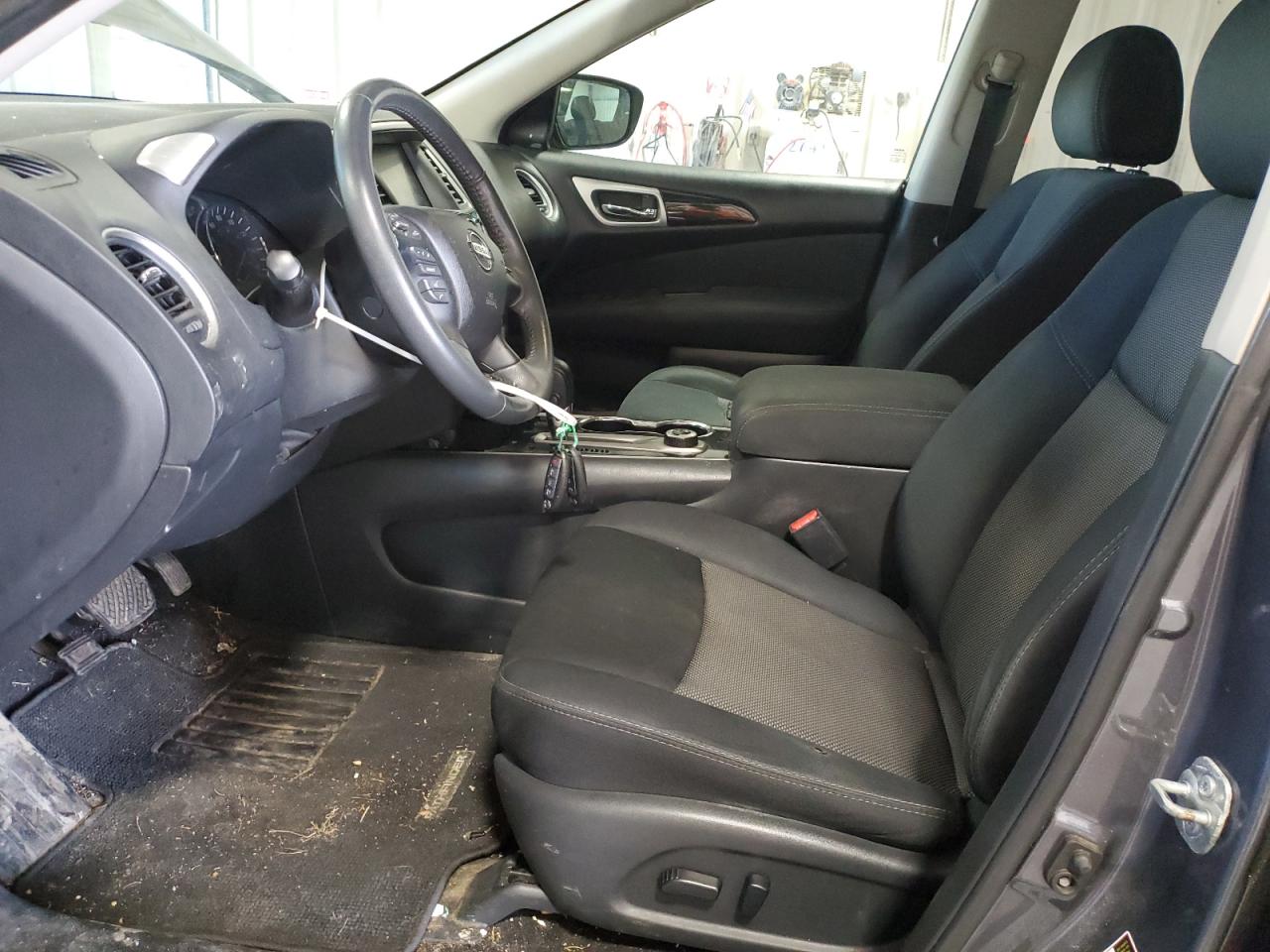 2017 Nissan Pathfinder S VIN: 5N1DR2MM3HC912398 Lot: 70154725