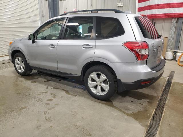  SUBARU FORESTER 2016 Серебристый