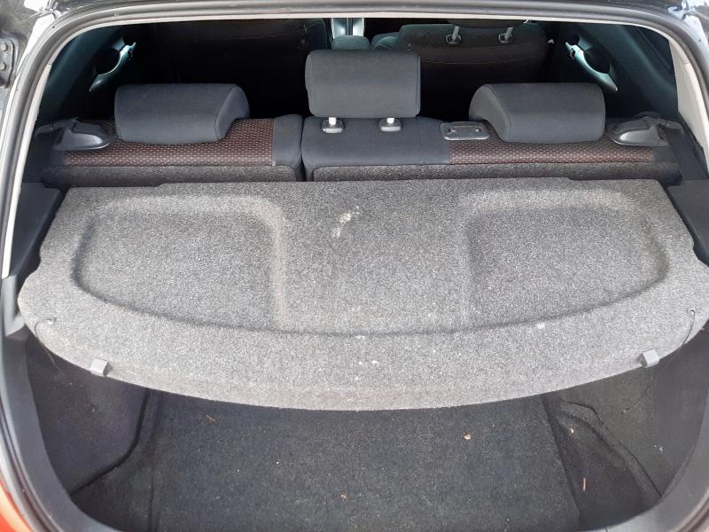 2010 TOYOTA AURIS SR