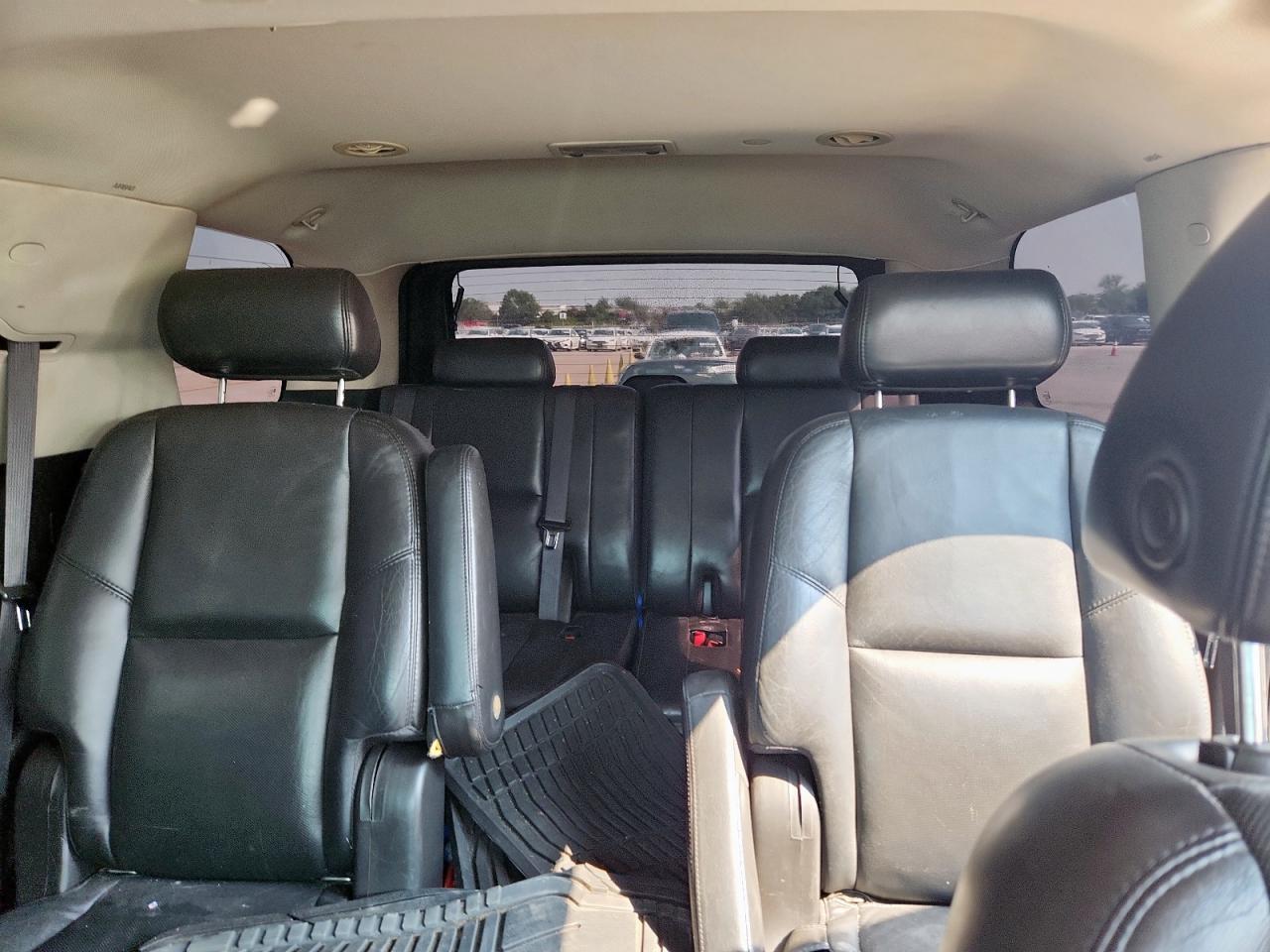 2007 Cadillac Escalade Luxury VIN: 1GYFK63837R344026 Lot: 70713095