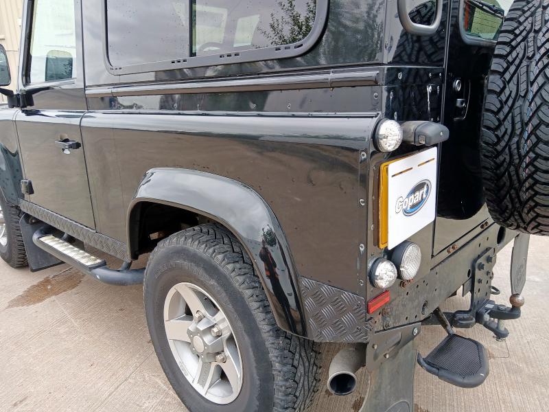2014 LAND ROVER DEFENDER 9