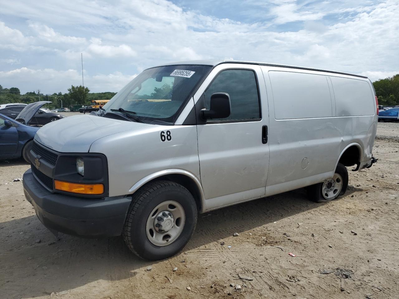2016 Chevrolet Express G2500 1GCWGAFG1G1190850 photo #1