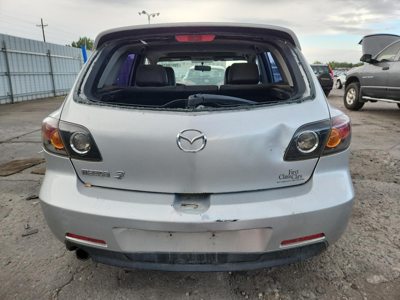 2005 Mazda 3 Hatchback VIN: JM1BK343X51315494 Lot: 70918835
