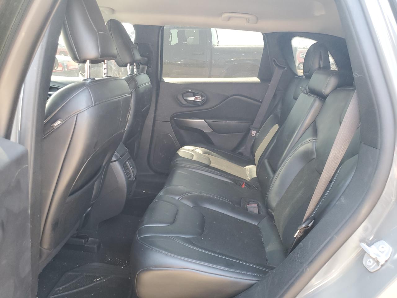 2020 Jeep Cherokee Latitude Plus VIN: 1C4PJMLB1LD573437 Lot: 67901875