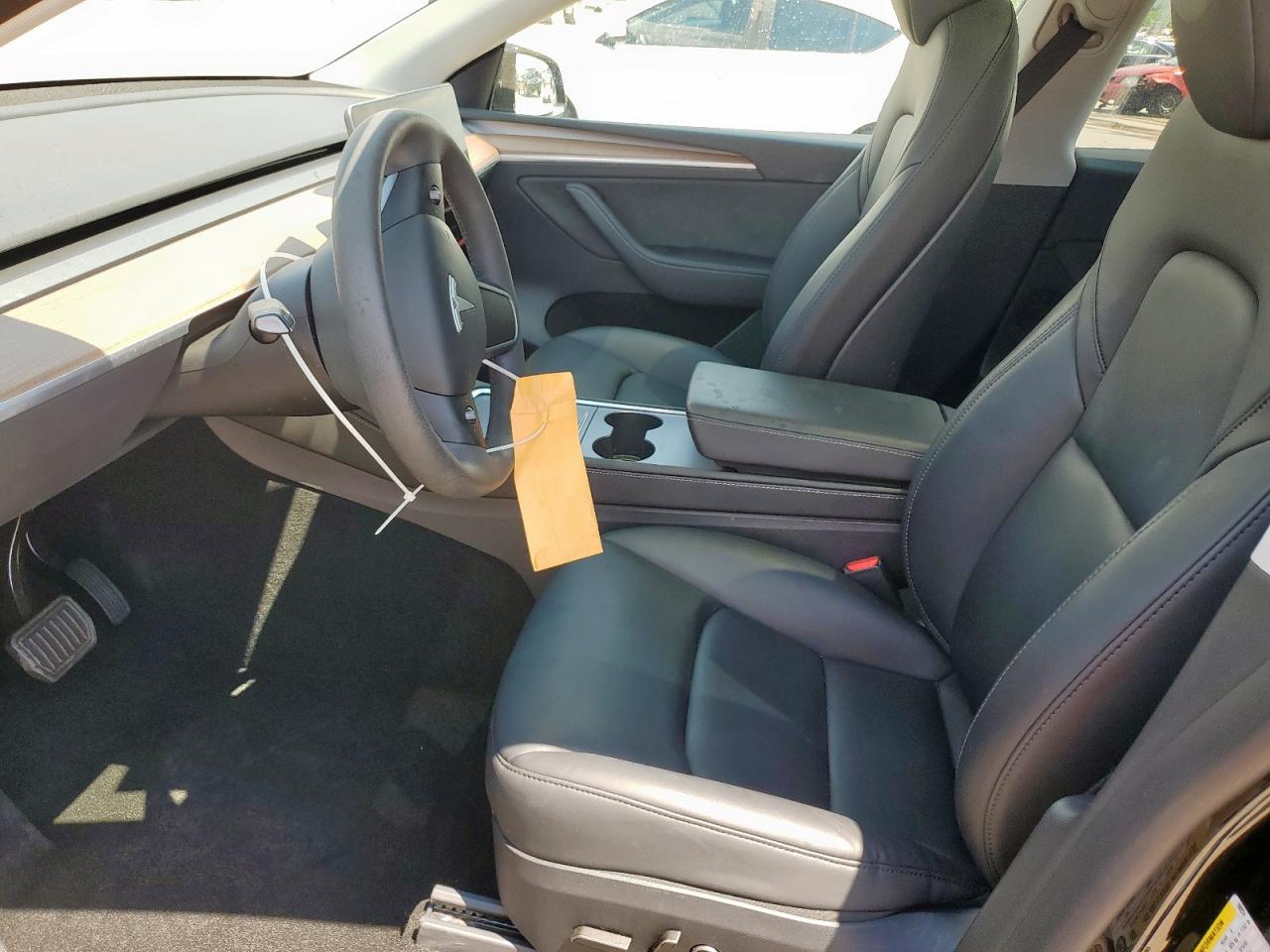 2024 Tesla Model Y VIN: 7SAYGAEE0RF159224 Lot: 68552555