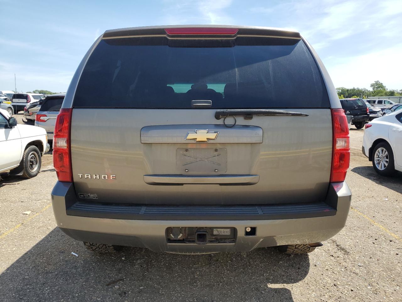 2007 Chevrolet Tahoe K1500 VIN: 1GNFK130X7R189887 Lot: 70228935