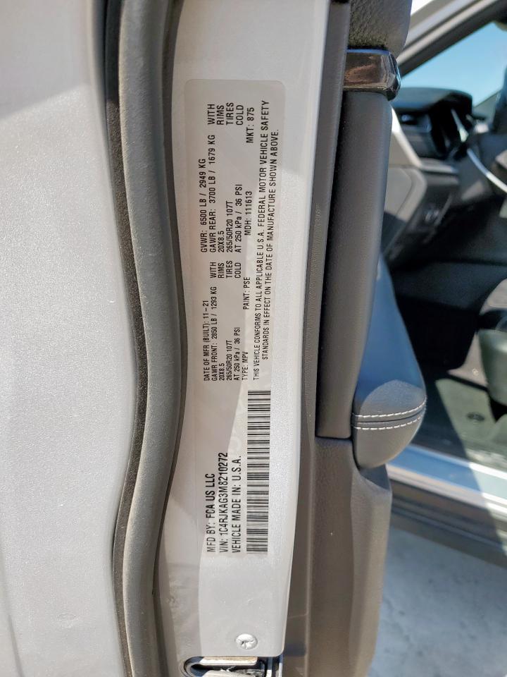 1C4RJKAG3M8210272 2021 Jeep Grand Cherokee L Laredo