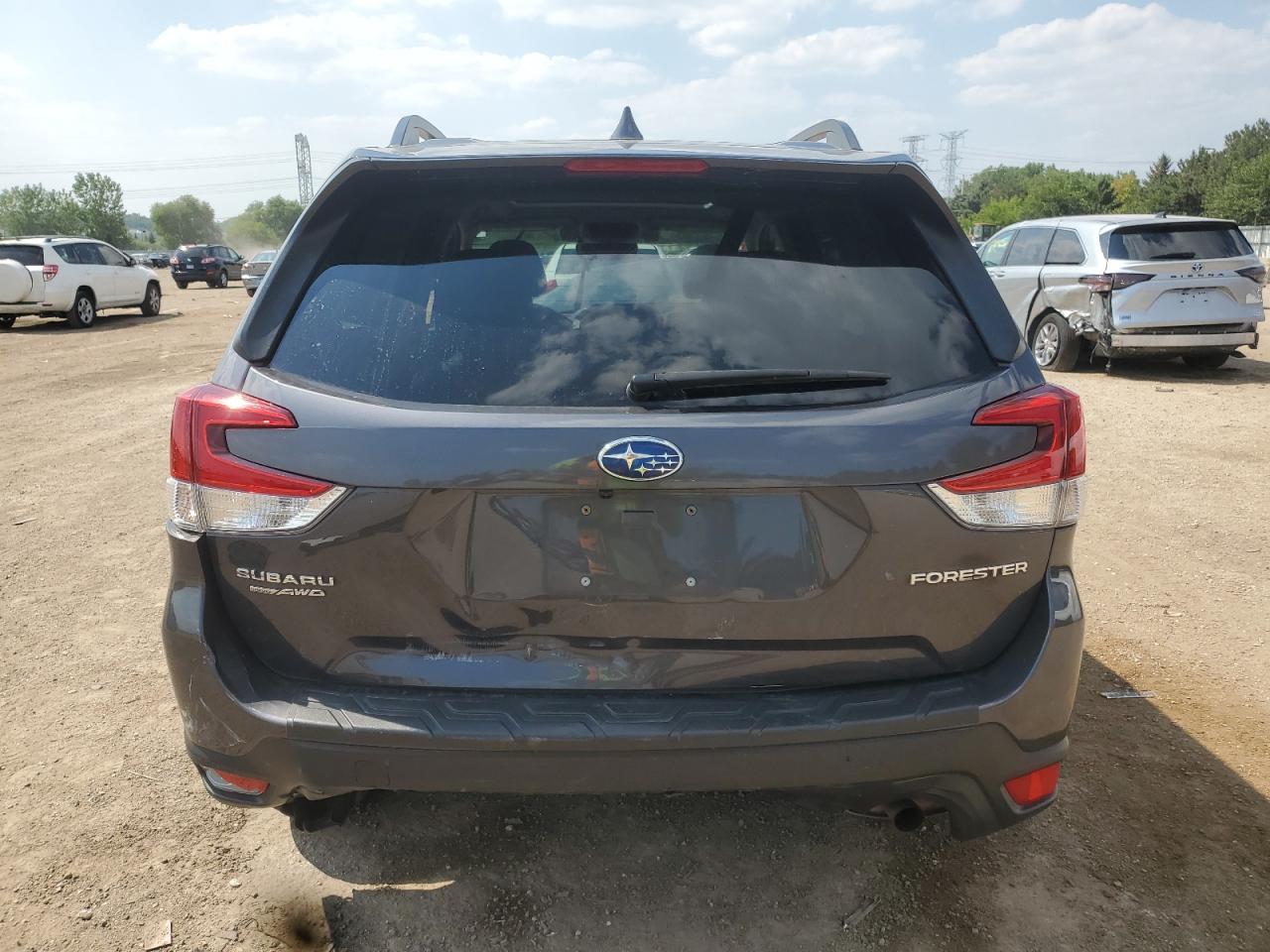 2020 Subaru Forester Premium VIN: JF2SKAGC8LH555388 Lot: 68458255