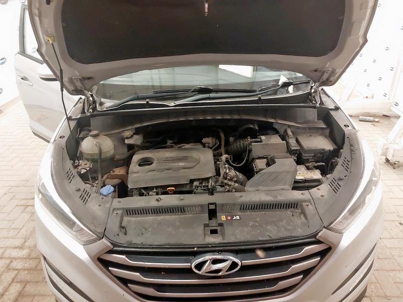 2017 HYUNDAI TUCSON SE NAV