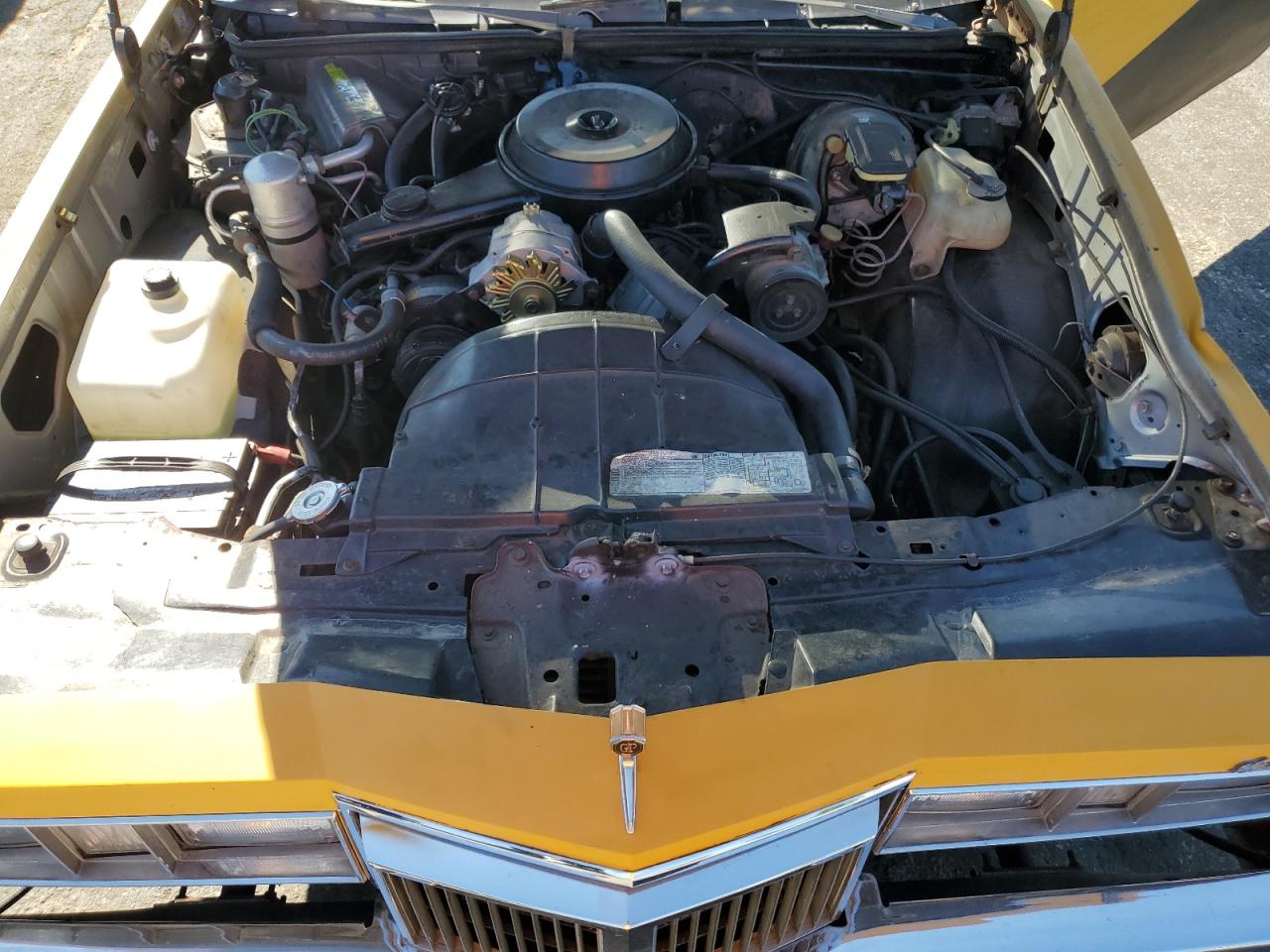 1980 Pontiac Grand Prix VIN: 2J37AA2510832 Lot: 69948505