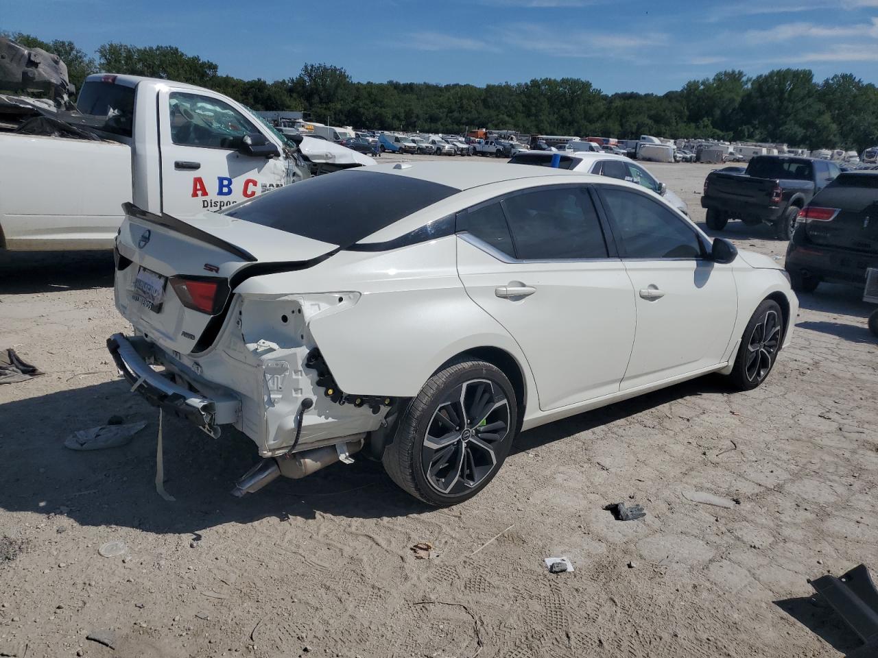 2023 Nissan Altima Sr white null gas 1N4BL4CW0PN388549 photo #4