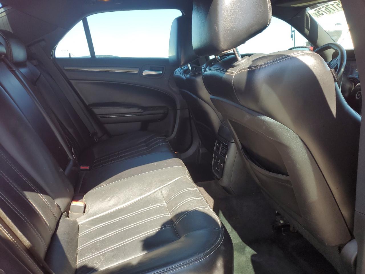 2015 Chrysler 300 S VIN: 2C3CCABG7FH818824 Lot: 68517675