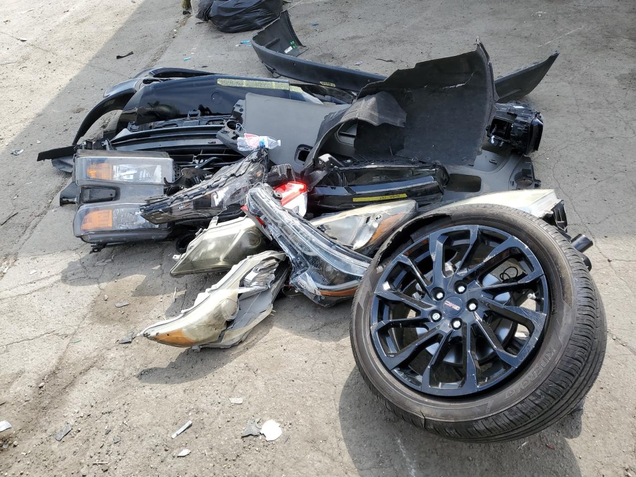 2024 GMC Terrain Sle VIN: 3GKALMEG7RL186651 Lot: 68941245