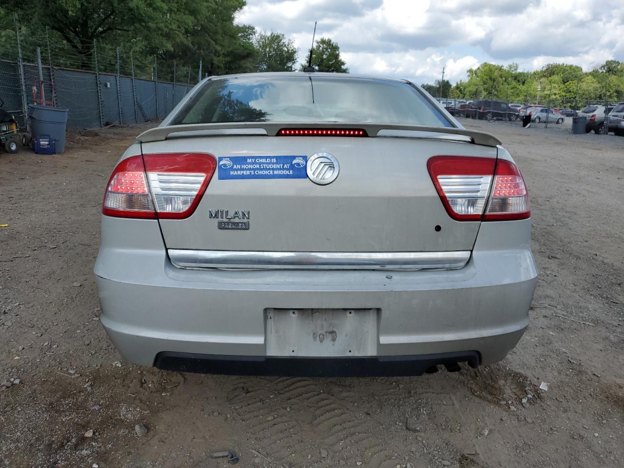 2008 Mercury Milan Premier VIN: 3MEHM08ZX8R633710 Lot: 68763515