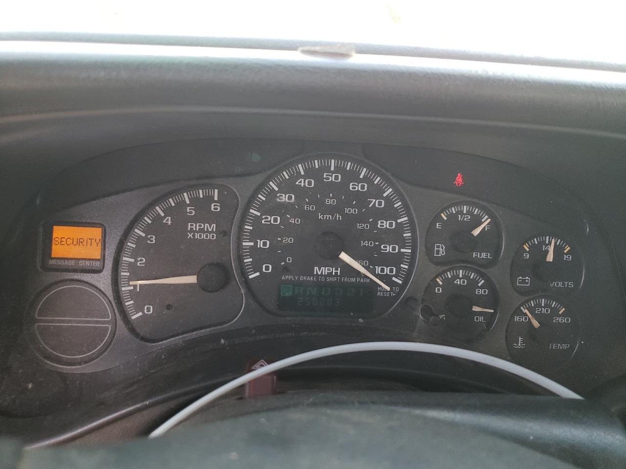 2000 Chevrolet Silverado C1500 VIN: 1GCEC14W9YZ285452 Lot: 68006705