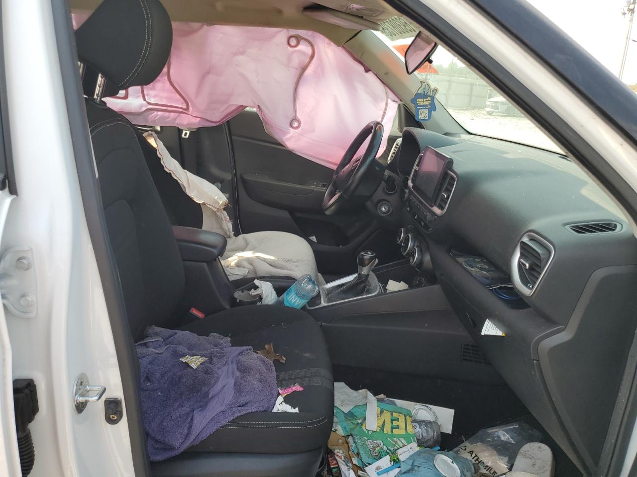 2022 Hyundai Venue Sel VIN: KMHRC8A31NU152077 Lot: 69308735