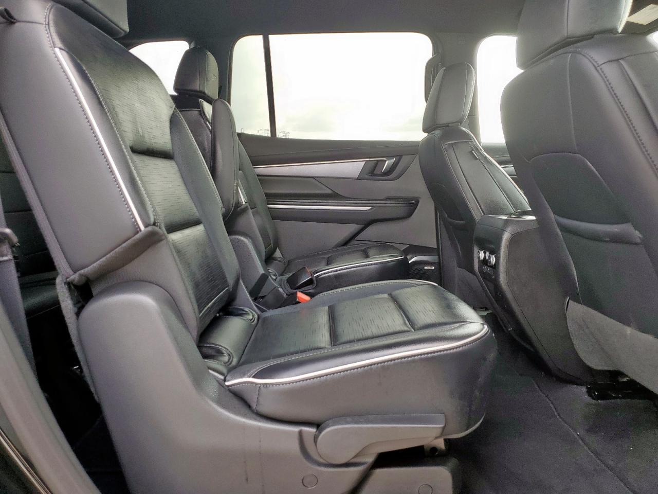 2025 Buick Enclave Sport Touring VIN: 5GAERBRS4SJ123147 Lot: 68689935
