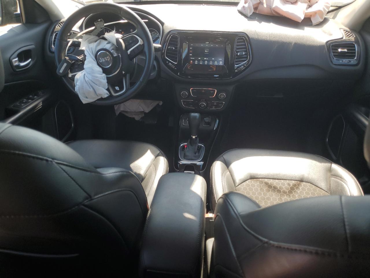 2020 Jeep Compass Latitude VIN: 3C4NJCBB4LT250089 Lot: 70254255