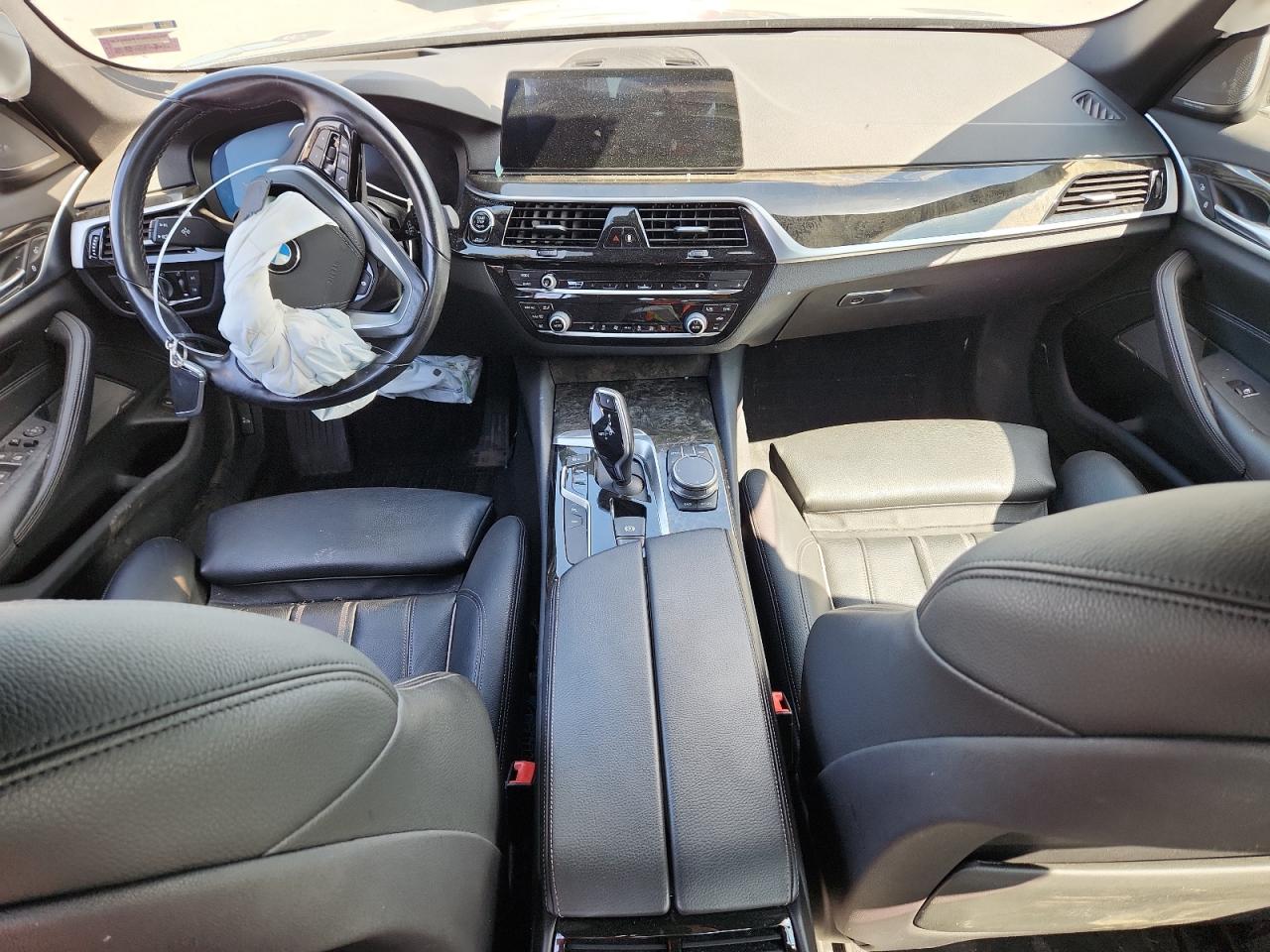 2020 BMW 530 Xi VIN: WBAJR7C09LCD20824 Lot: 70408105