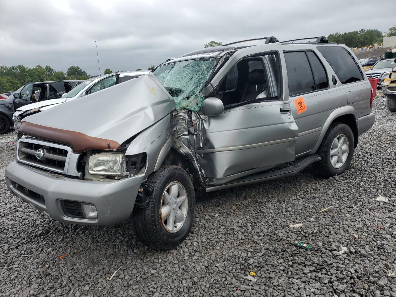 2001 Nissan Pathfinder Le